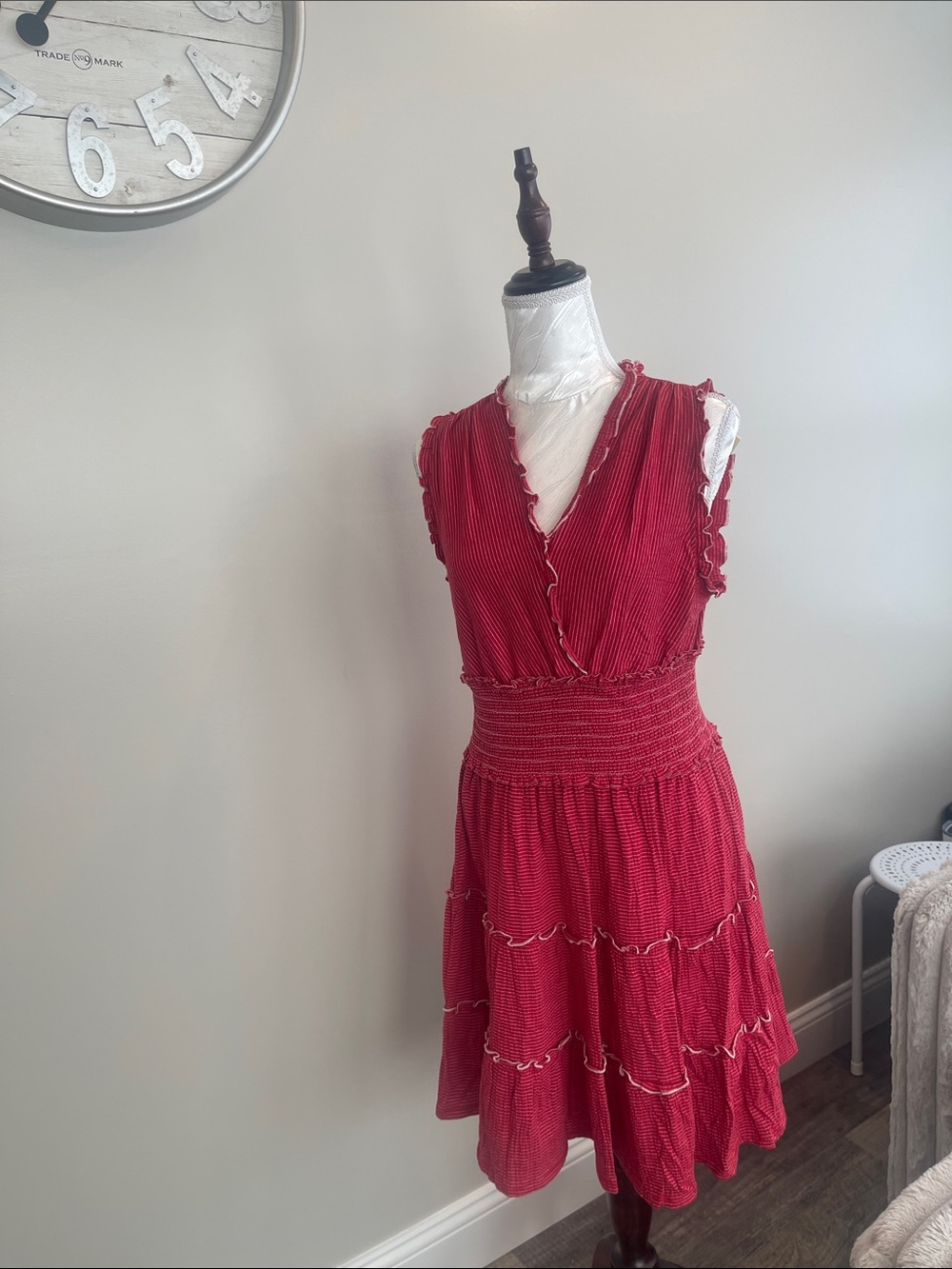 Max Studio Red Sleeveless V-Neck Tiered Midi Dress